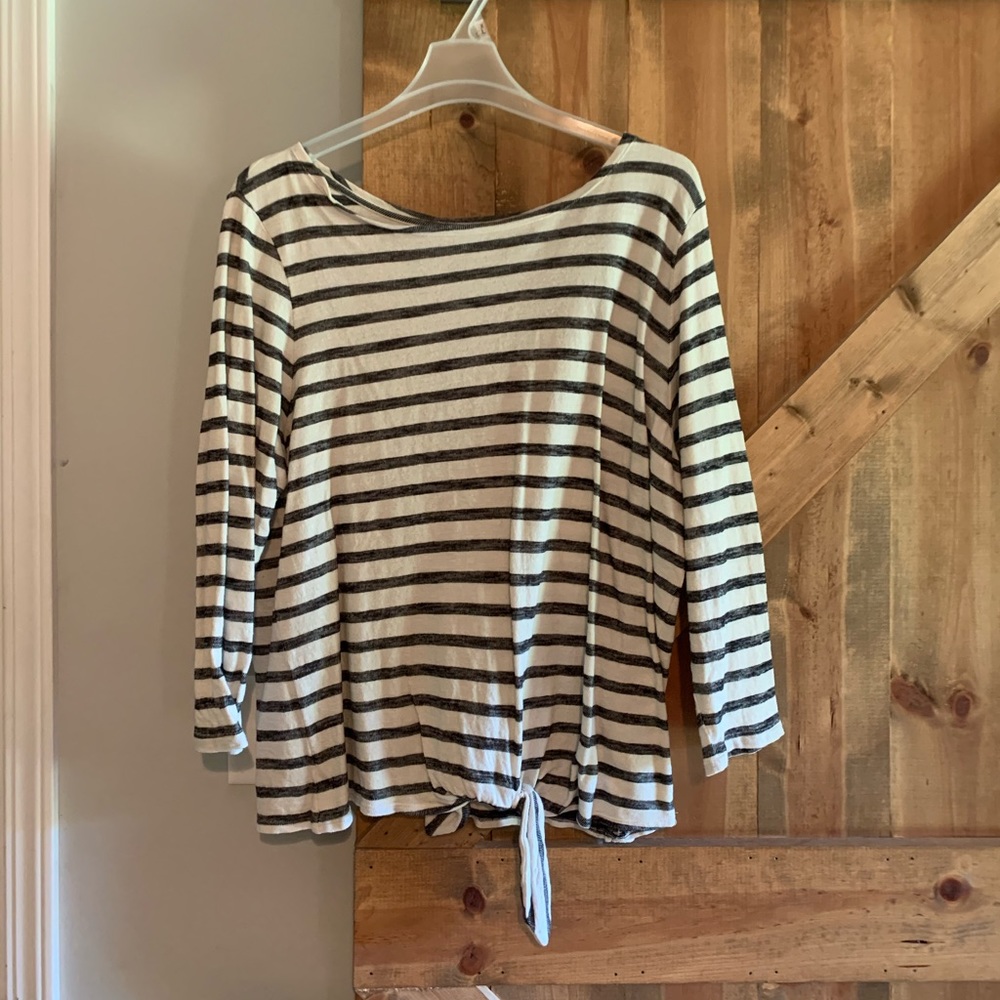 Old navy sweater